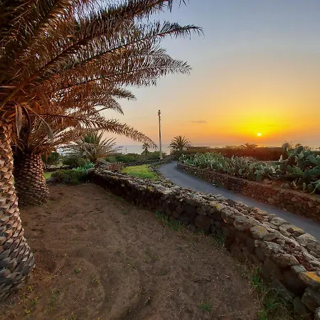 Agricola Pineda Holiday home *